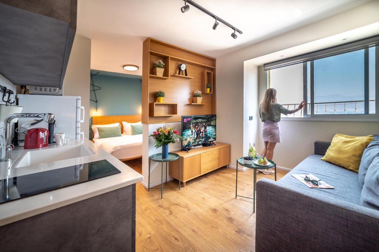 Apartment The Six Days Stylish One Bedroom Eilat