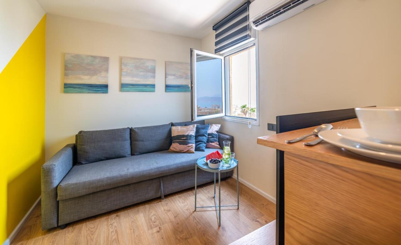 Apartment The Six Days Stylish One Bedroom *