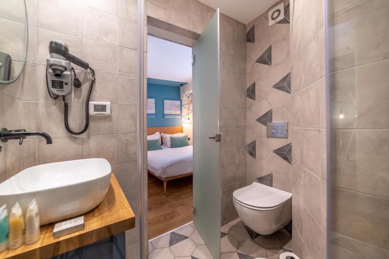 The Six Days Stylish One Bedroom Apartment Eilat